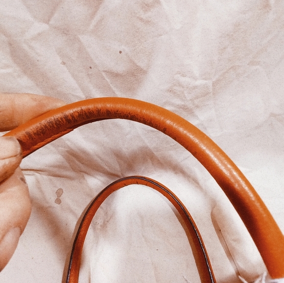 Michael kors tote - Picture 6 of 9